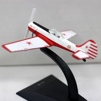 Yake 50 Изтребител Як ретро учебно-тренировъчен самолет Класическа симулация модел от сплав, колекция от бижута, подарък дисплей